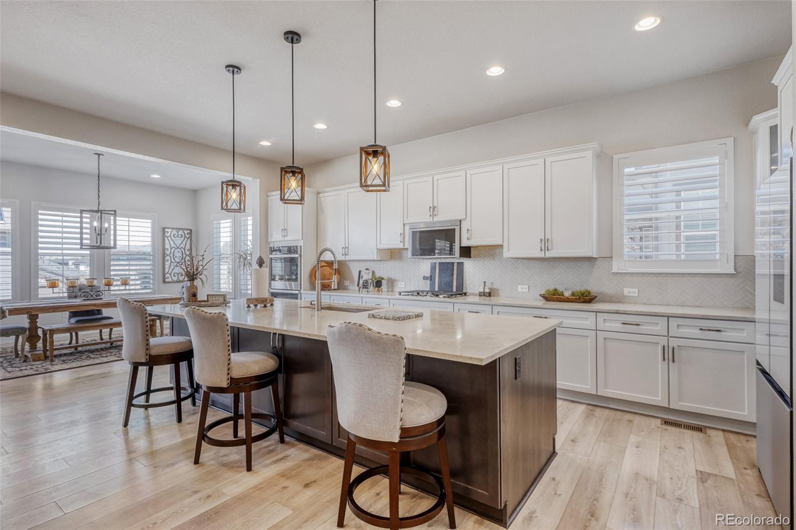 8024 S Kewaunee Street