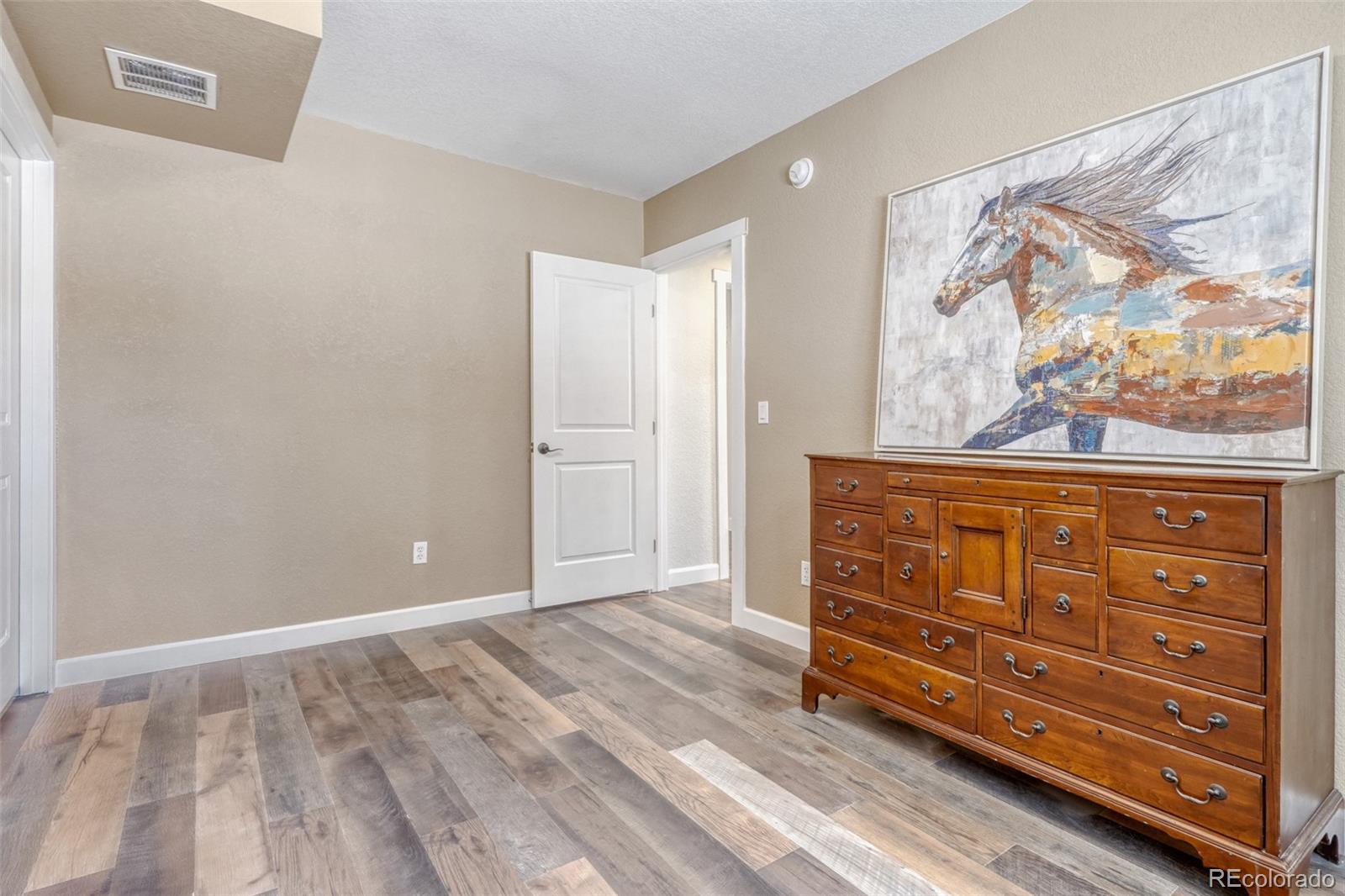 8024 S Kewaunee Street