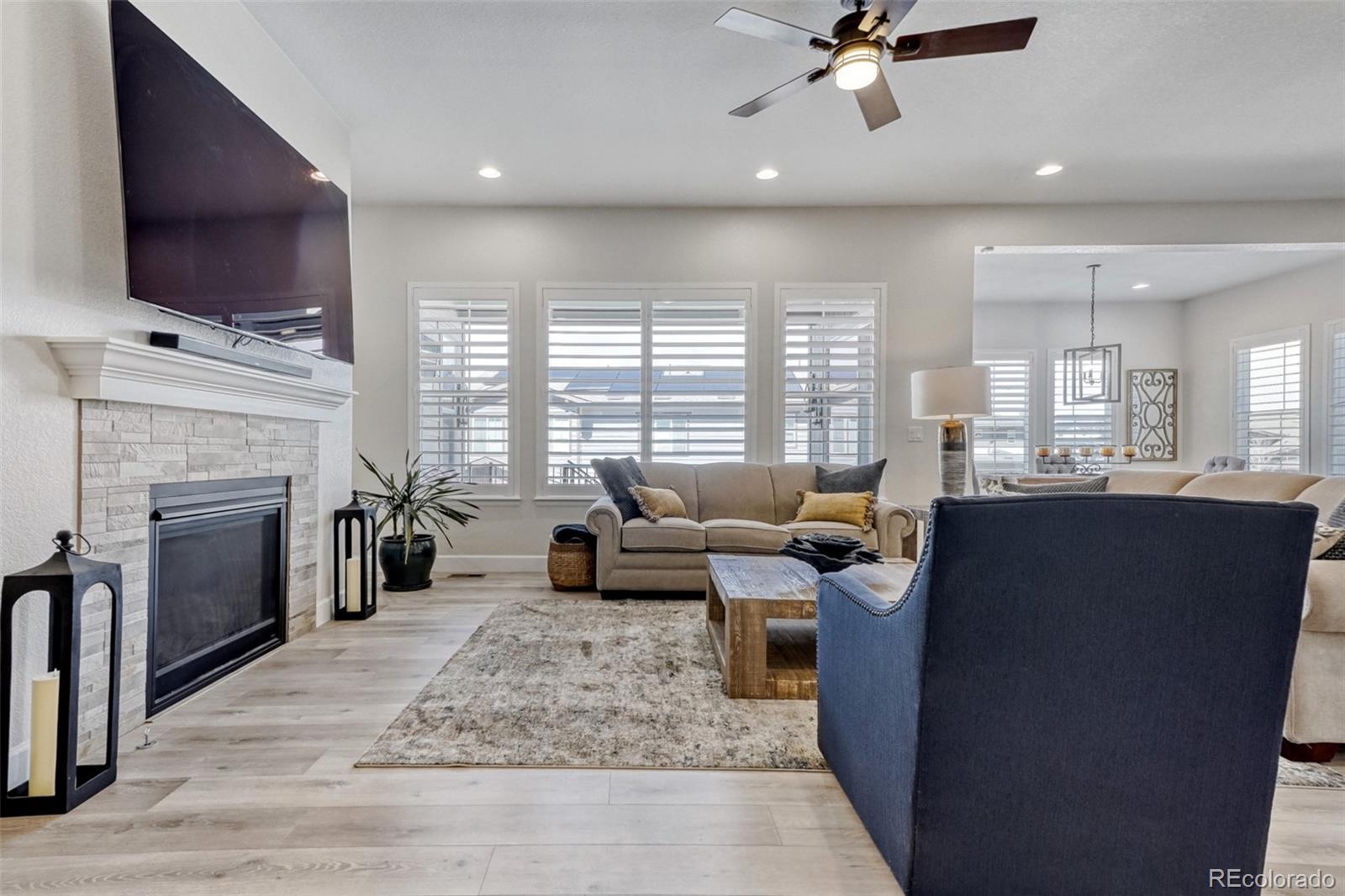 8024 S Kewaunee Street