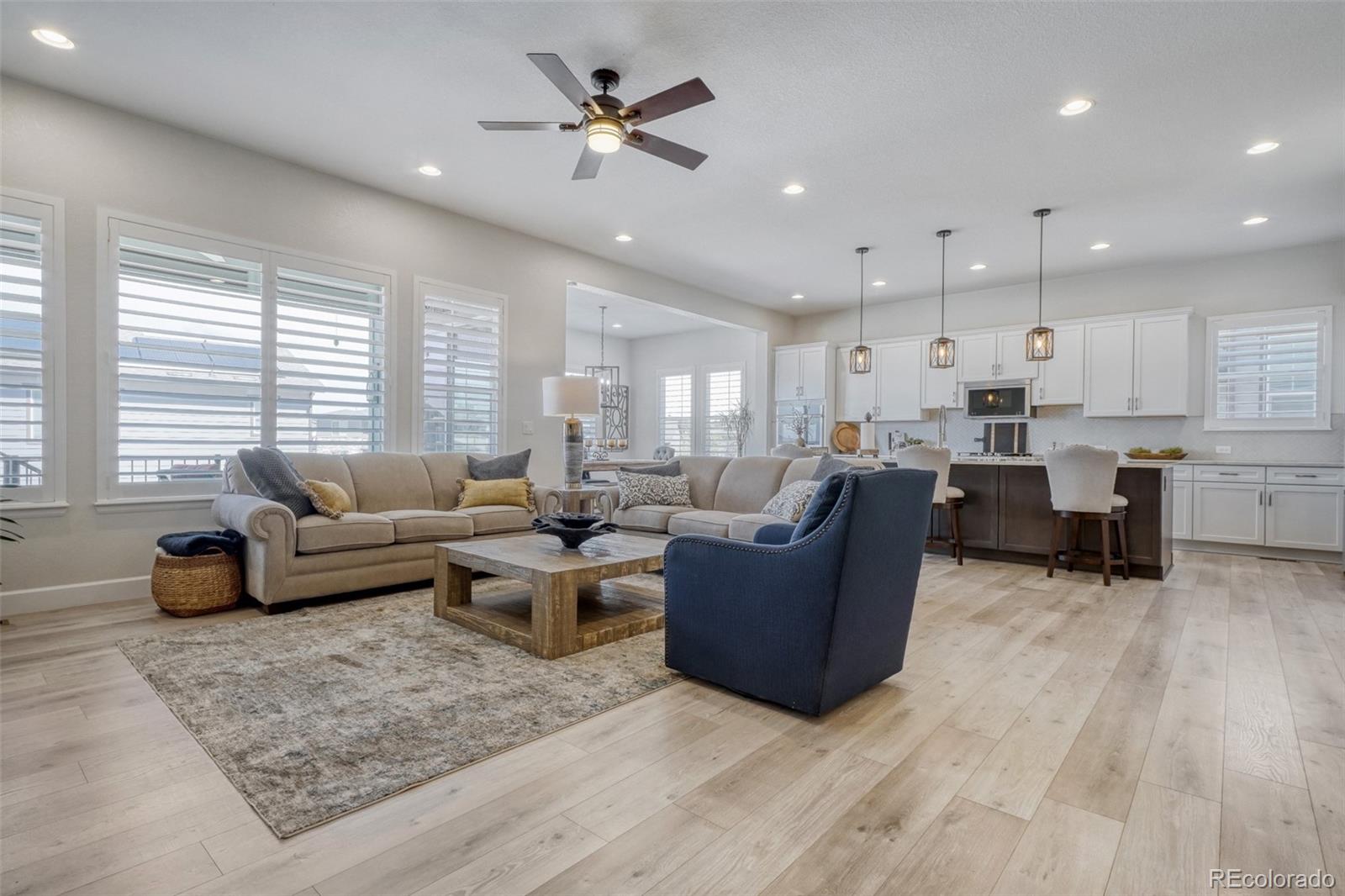 8024 S Kewaunee Street