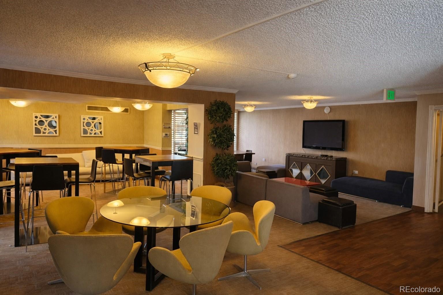 1020 15th Street Unit: 214