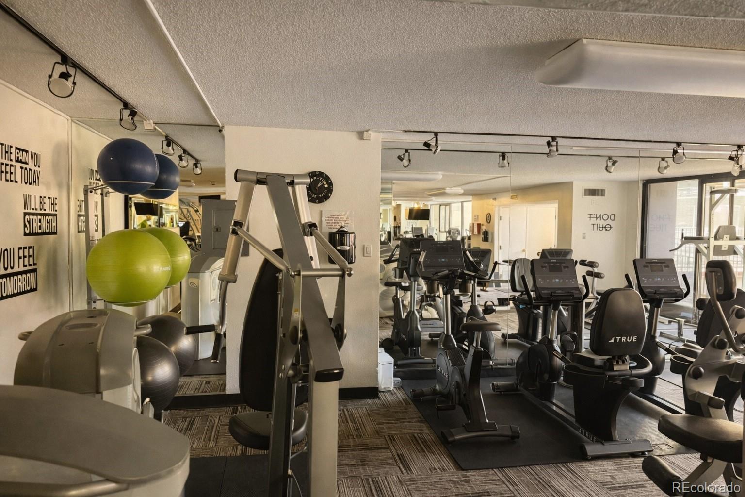 1020 15th Street Unit: 214