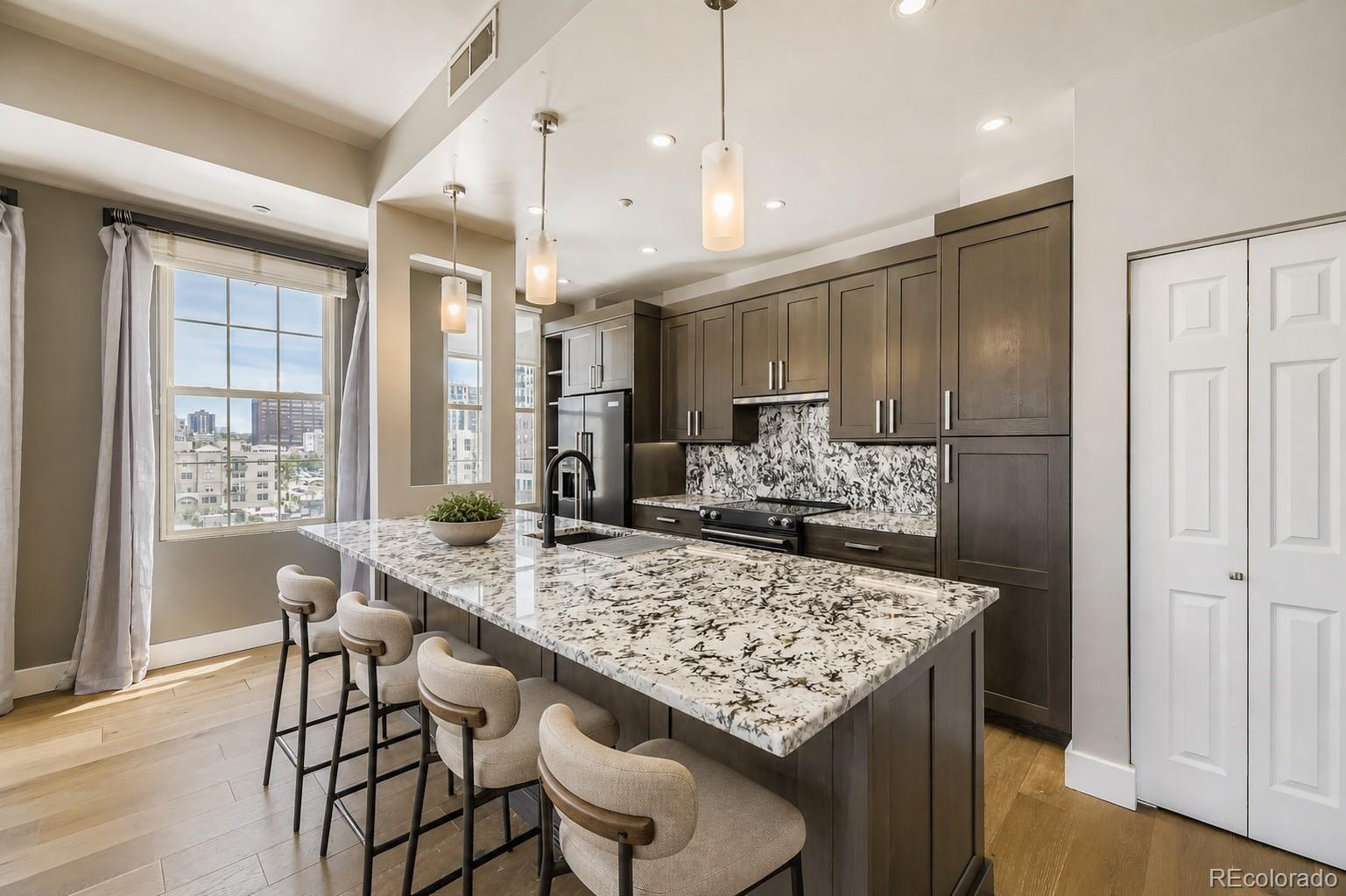 475 W 12th Avenue Unit: 7E