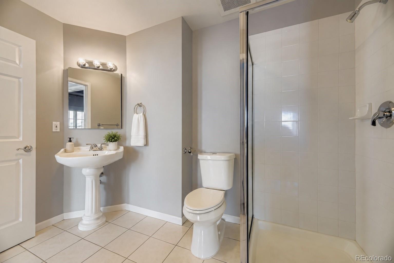 475 W 12th Avenue Unit: 7E