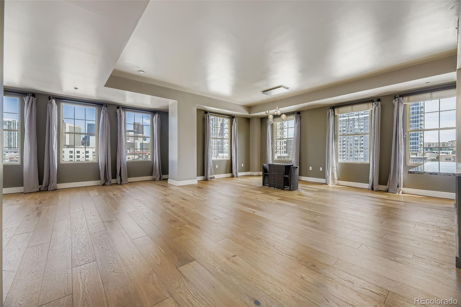 475 W 12th Avenue Unit: 7E