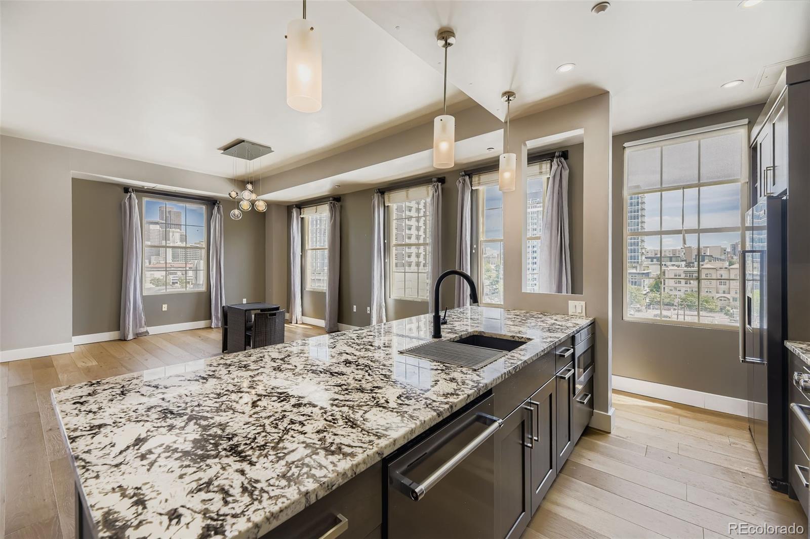 475 W 12th Avenue Unit: 7E