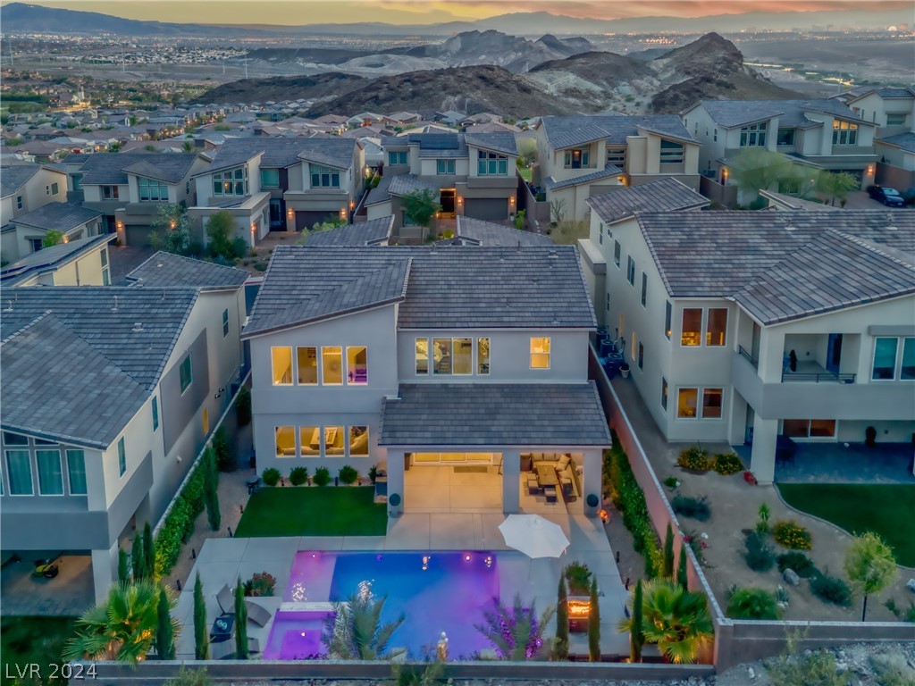 32 Vista Outlook Street