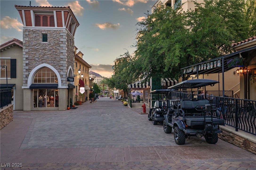 64 Strada Principale 307