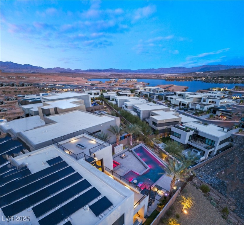 12 Falling Canyon Court