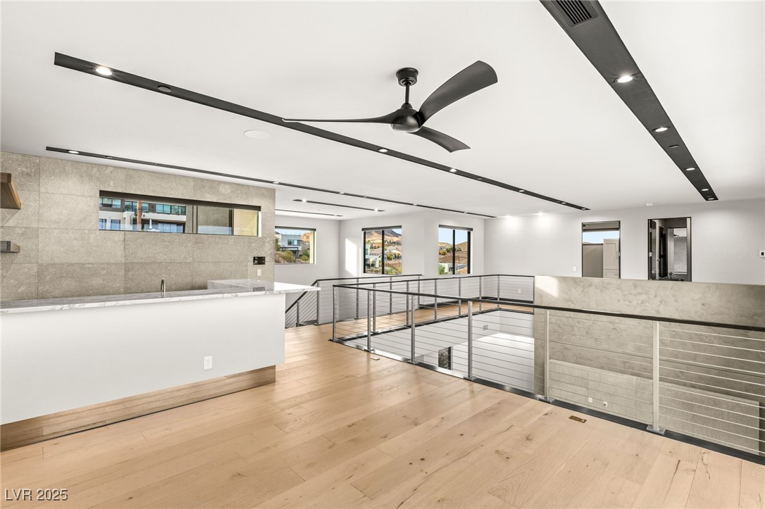 12 Falling Canyon Court