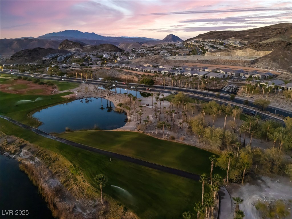 44 Alta Cascata Place