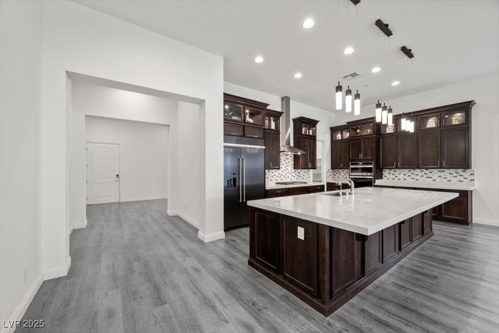 26 Costa Tropical Drive