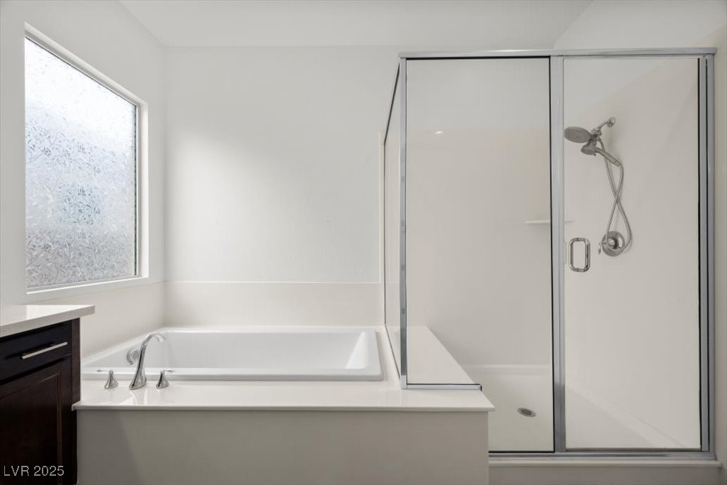 26 Costa Tropical Drive