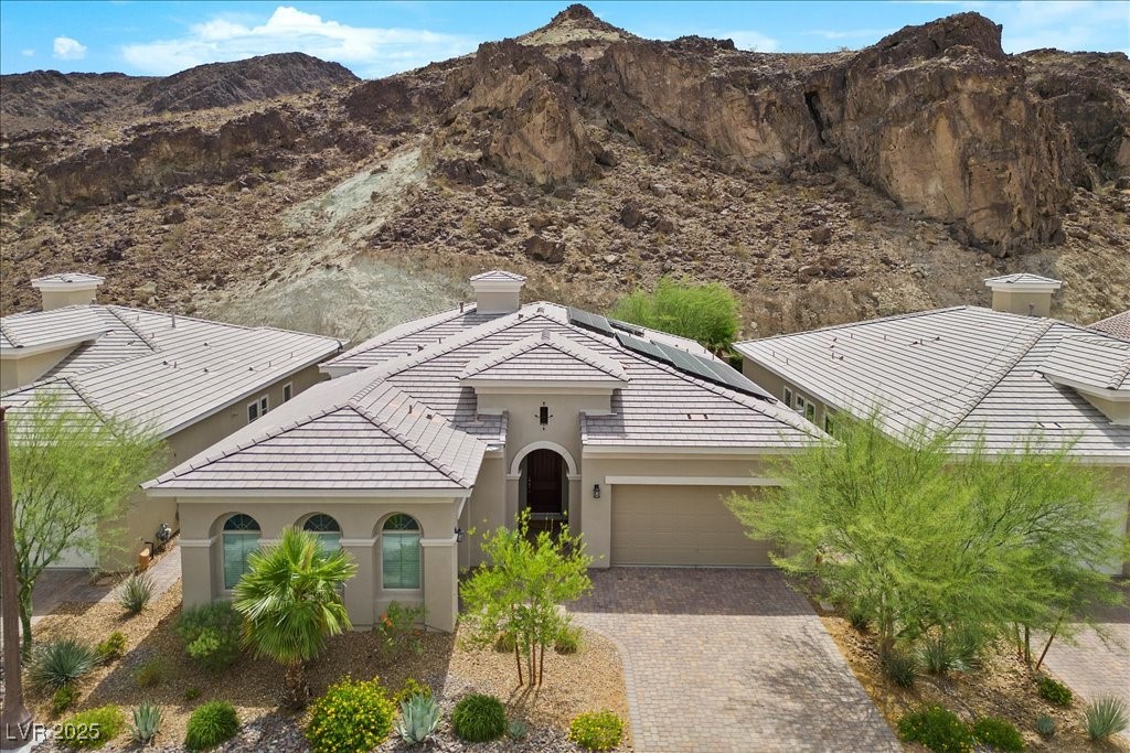 26 Costa Tropical Drive