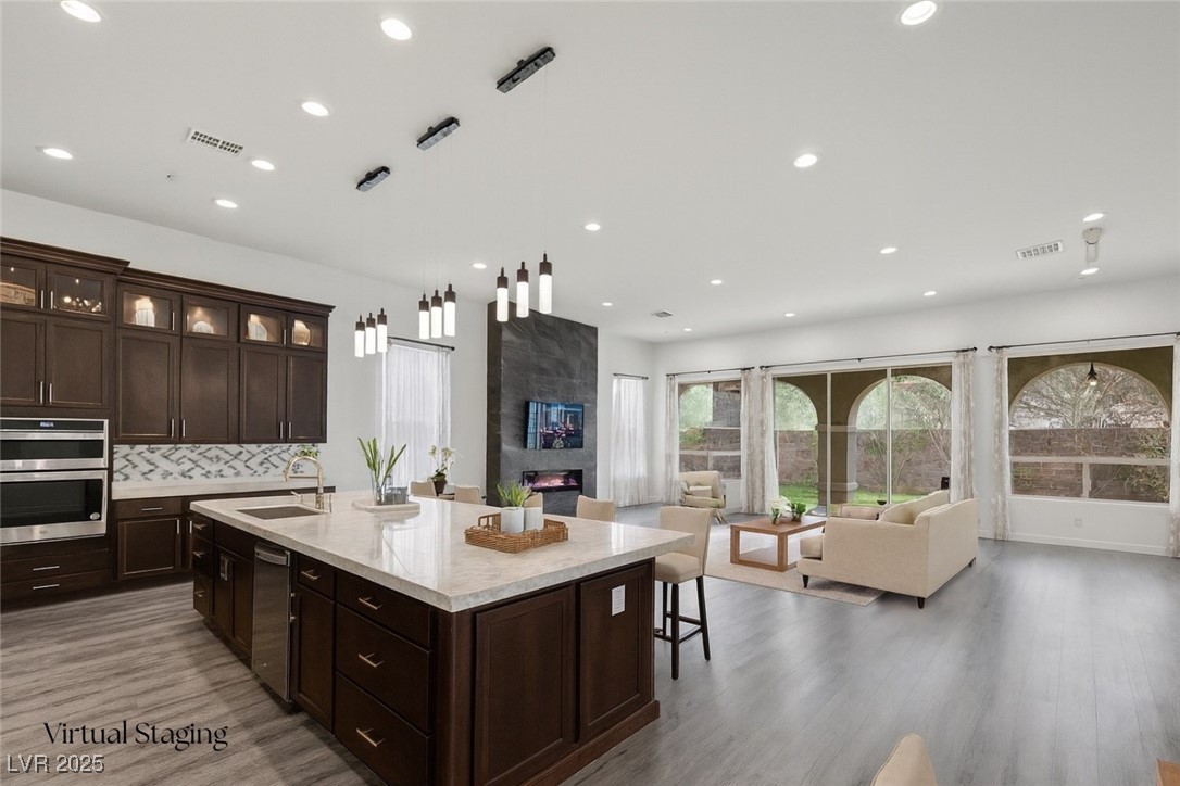 26 Costa Tropical Drive