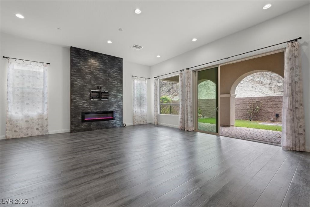 26 Costa Tropical Drive