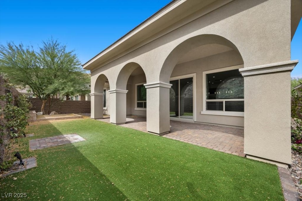 26 Costa Tropical Drive