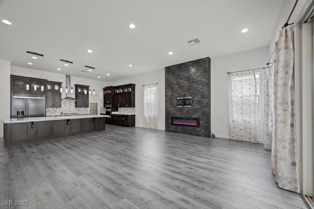 26 Costa Tropical Drive