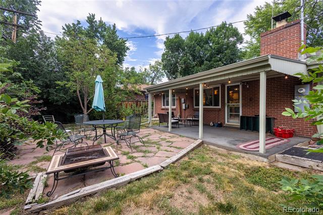 6077 Flower Street