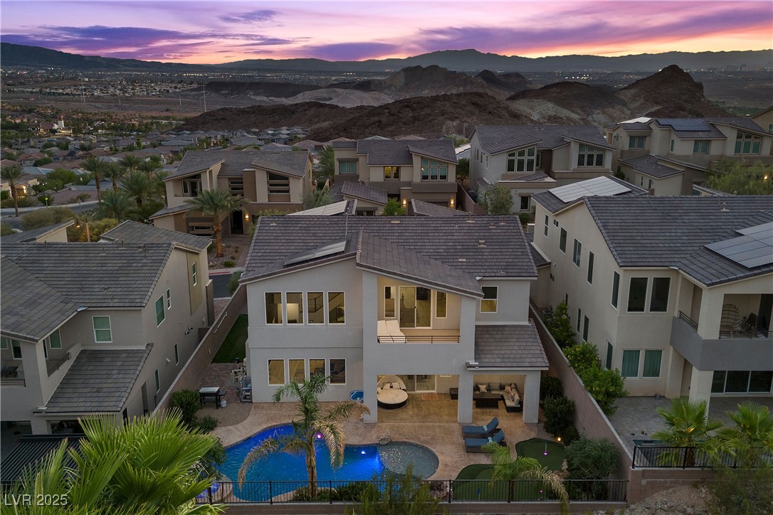 28 Vista Outlook Street