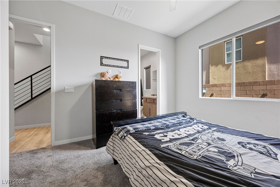 28 Vista Outlook Street