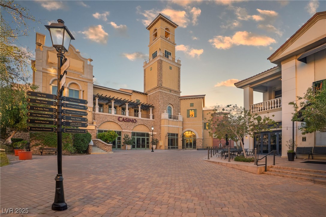 29 Porto Malaga Street