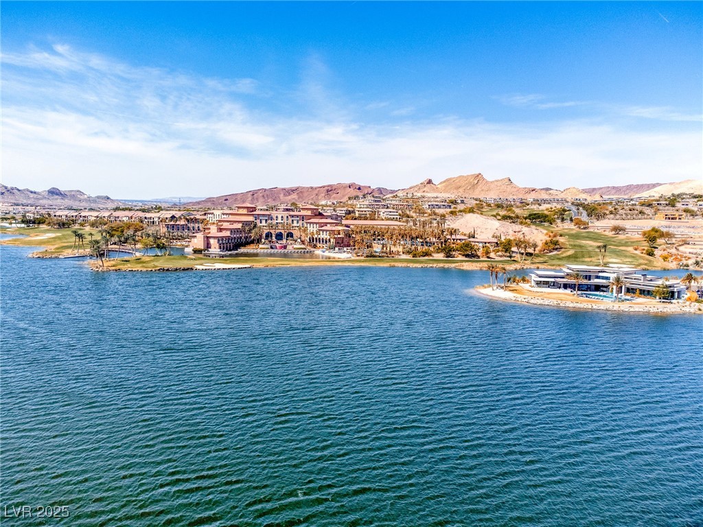 29 Porto Malaga Street