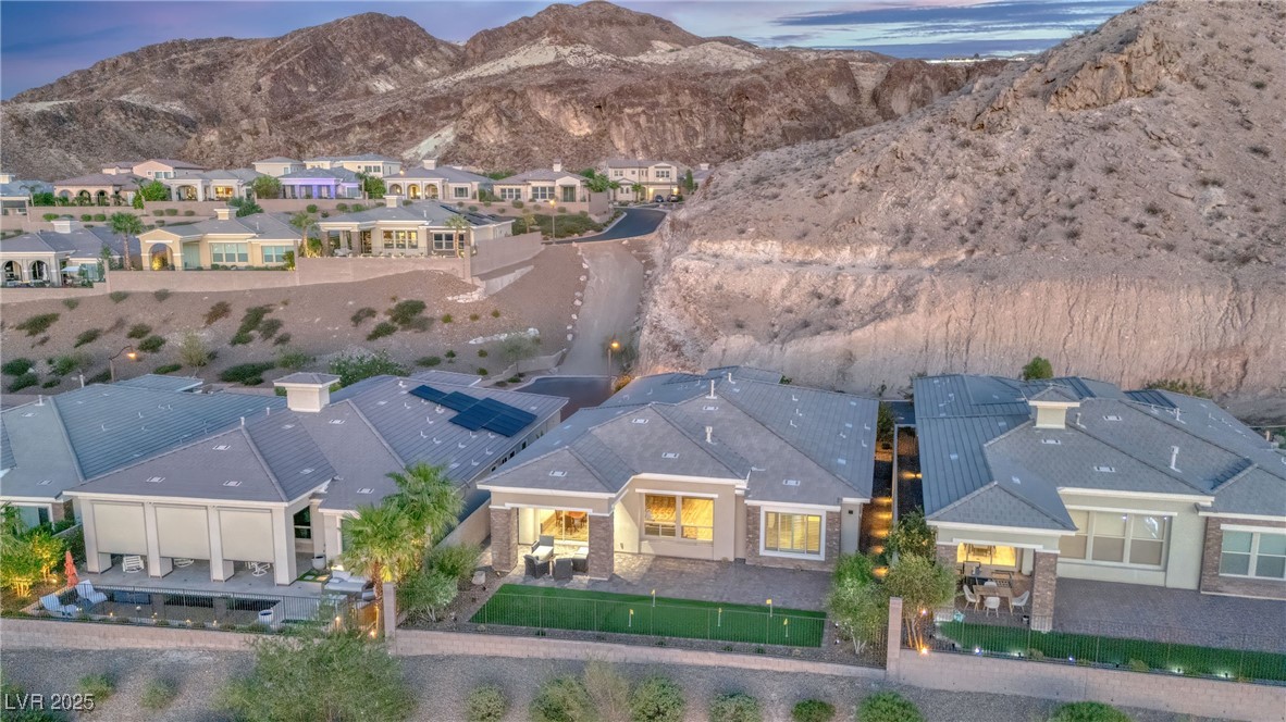 29 Porto Malaga Street