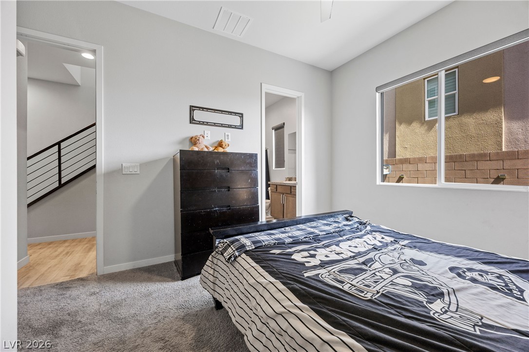 28 Vista Outlook Street