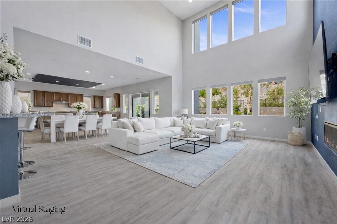 28 Vista Outlook Street