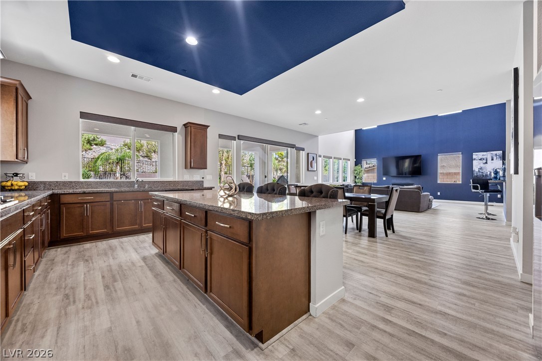 28 Vista Outlook Street