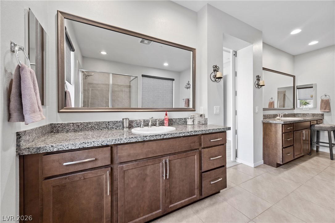 28 Vista Outlook Street