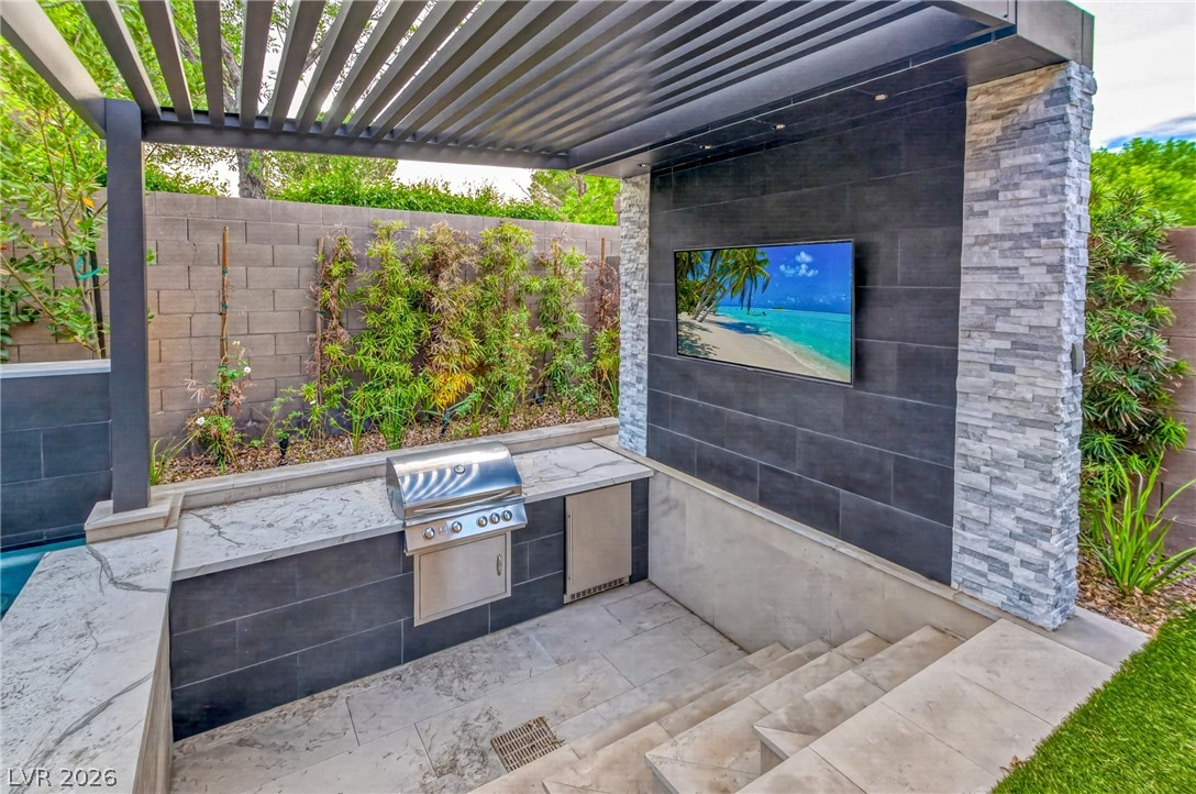 43 Garibaldi Way