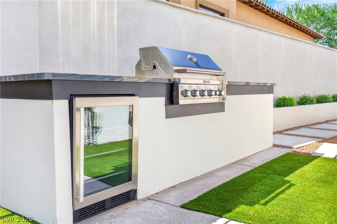 10 Camino La Venta Court
