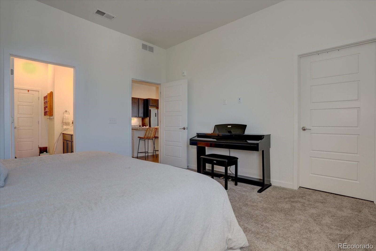 9283 Twenty Mile Road Unit: 403