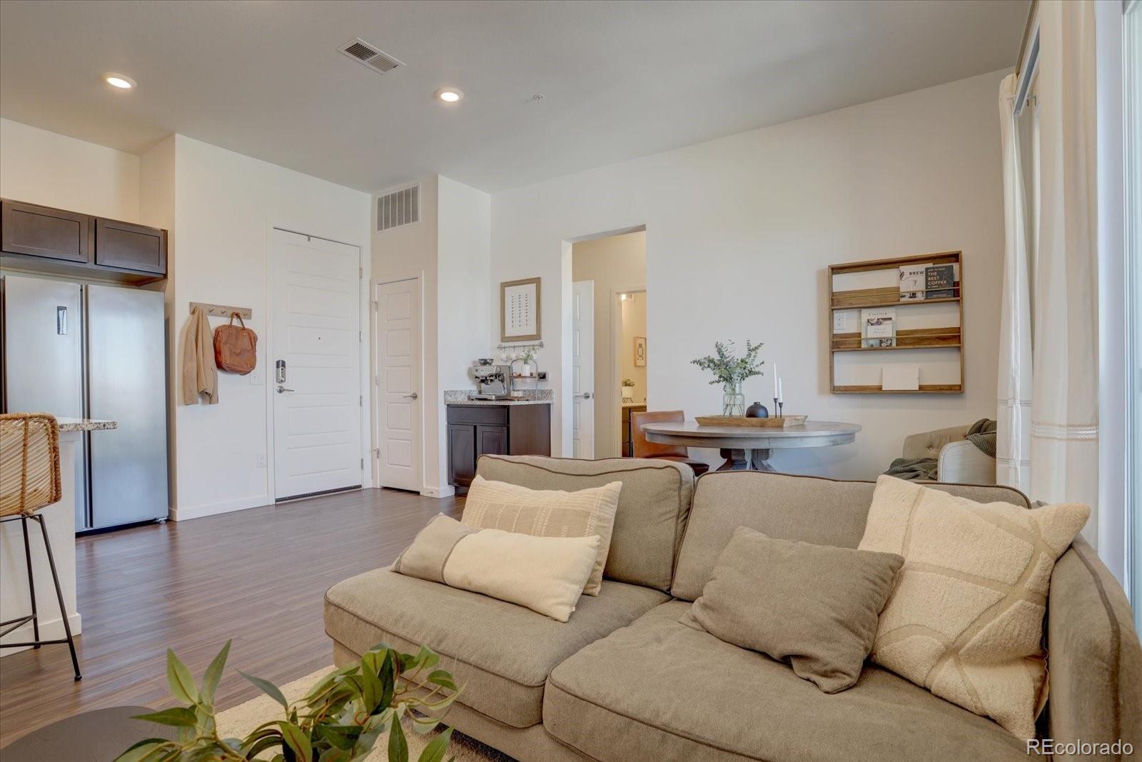 9283 Twenty Mile Road Unit: 403