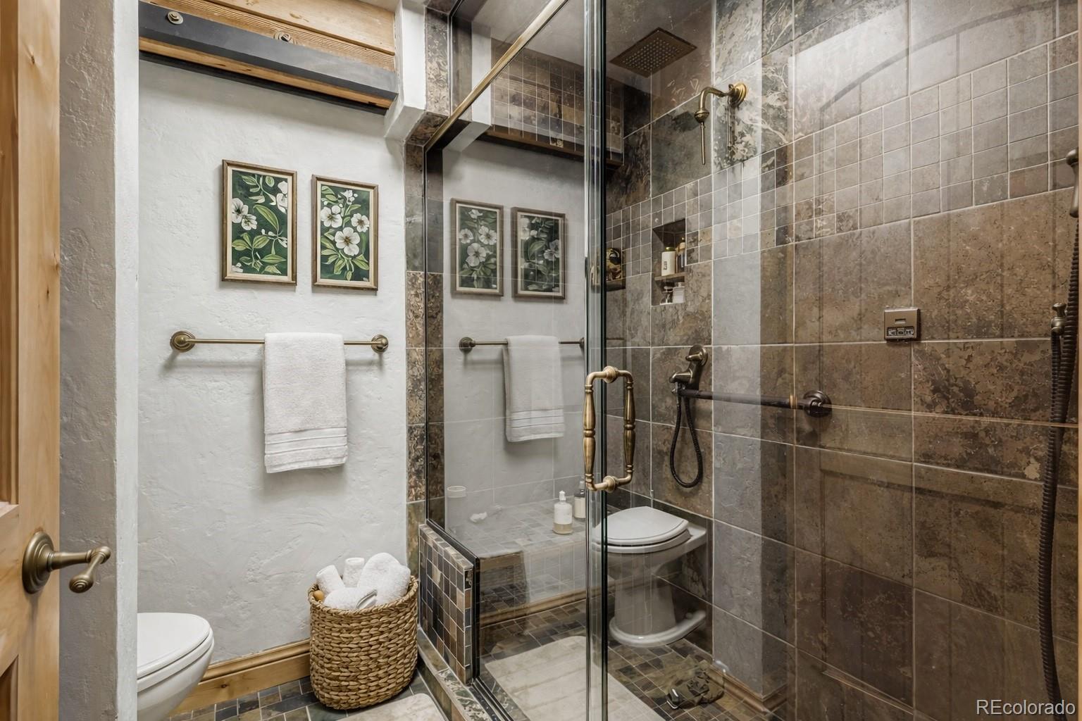 3033 Blake Street Unit: 109