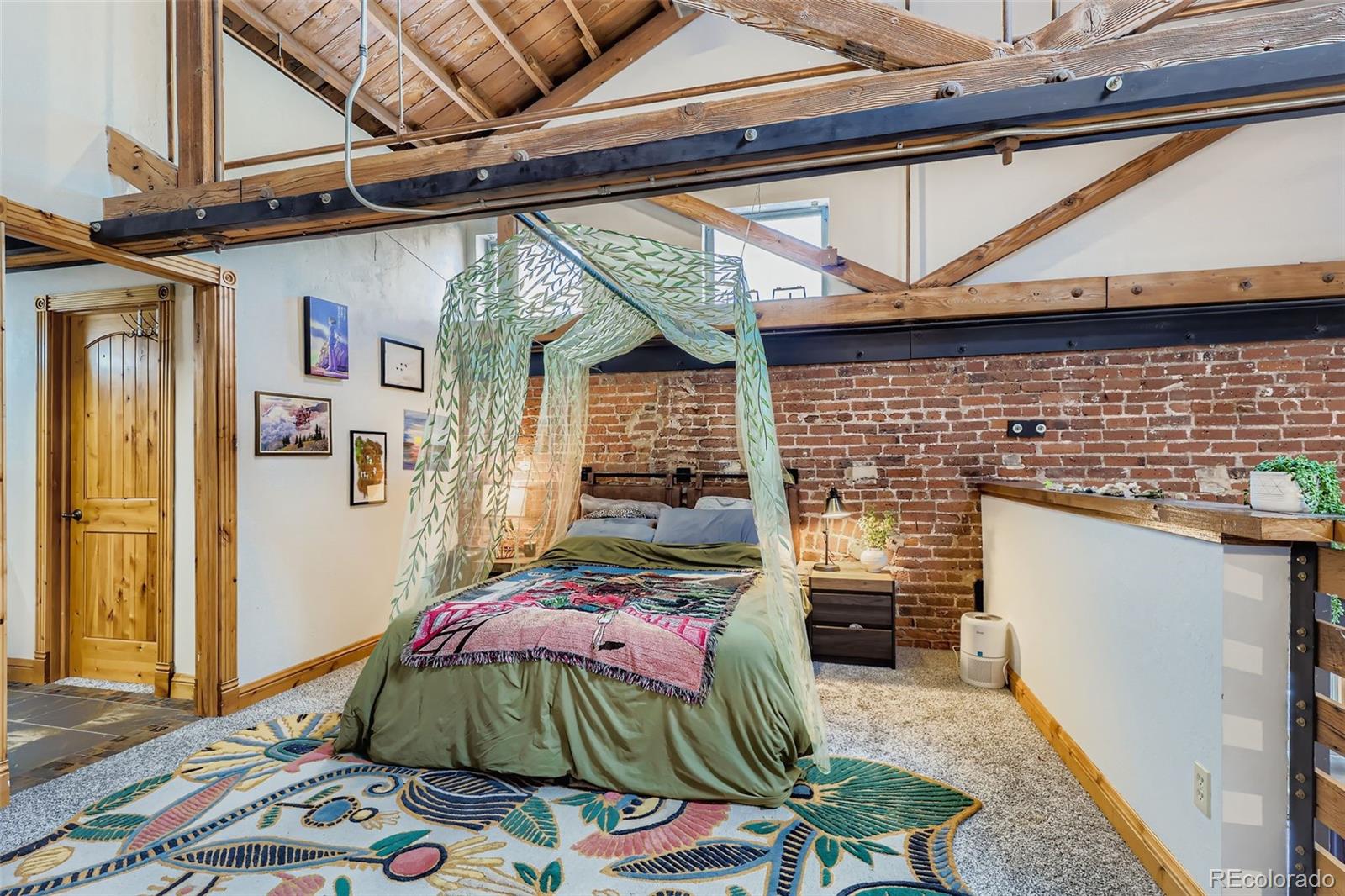 3033 Blake Street Unit: 109