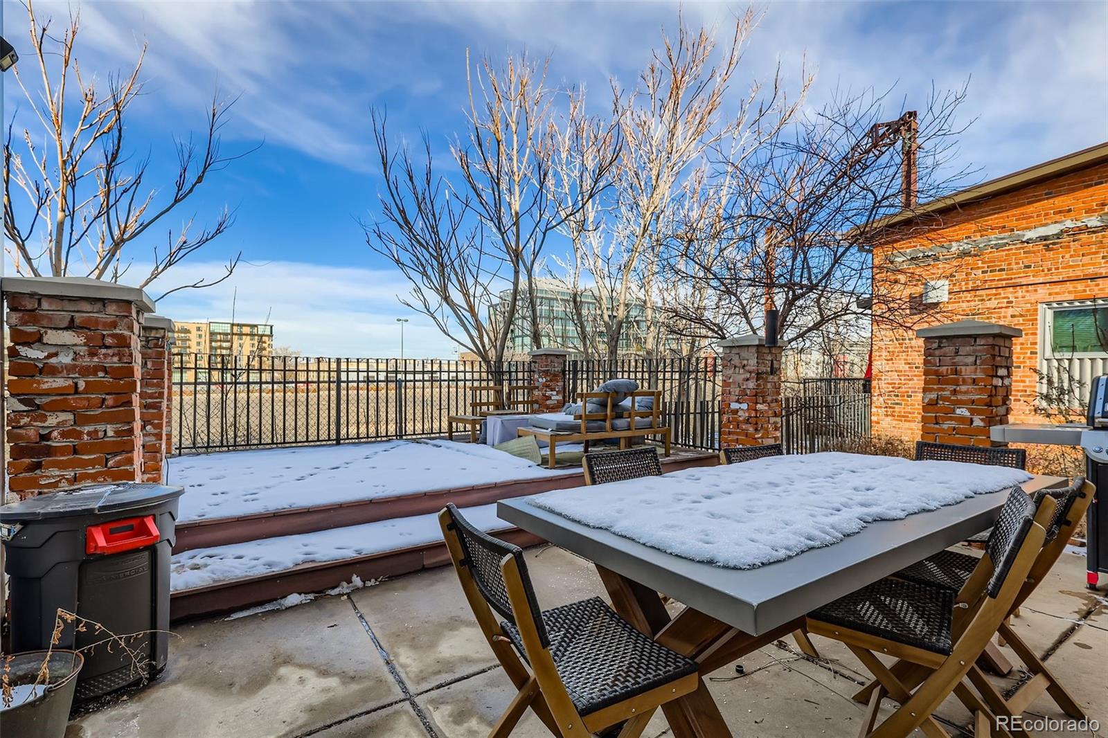 3033 Blake Street Unit: 109