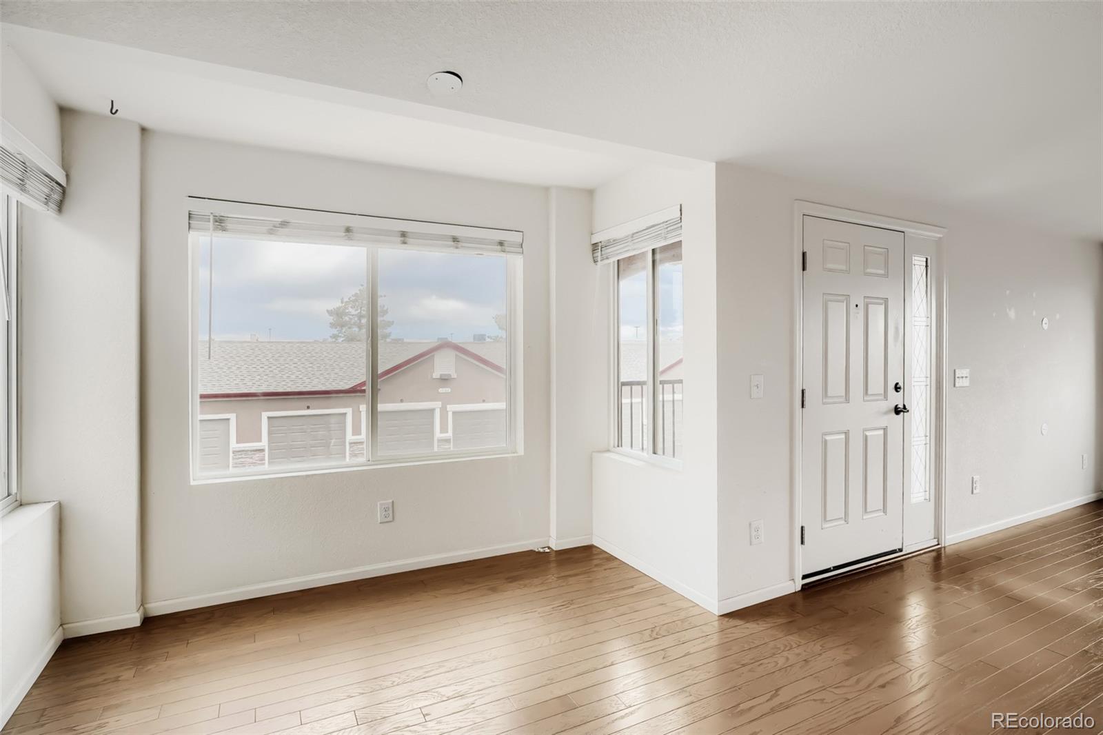 15165 E 16th Place Unit: 203
