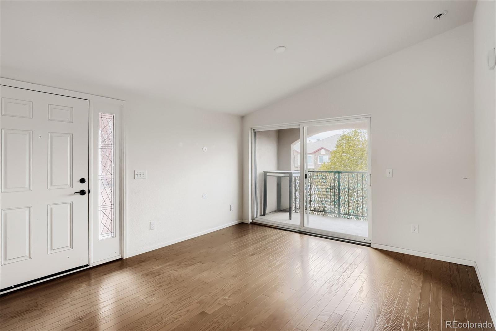 15165 E 16th Place Unit: 203