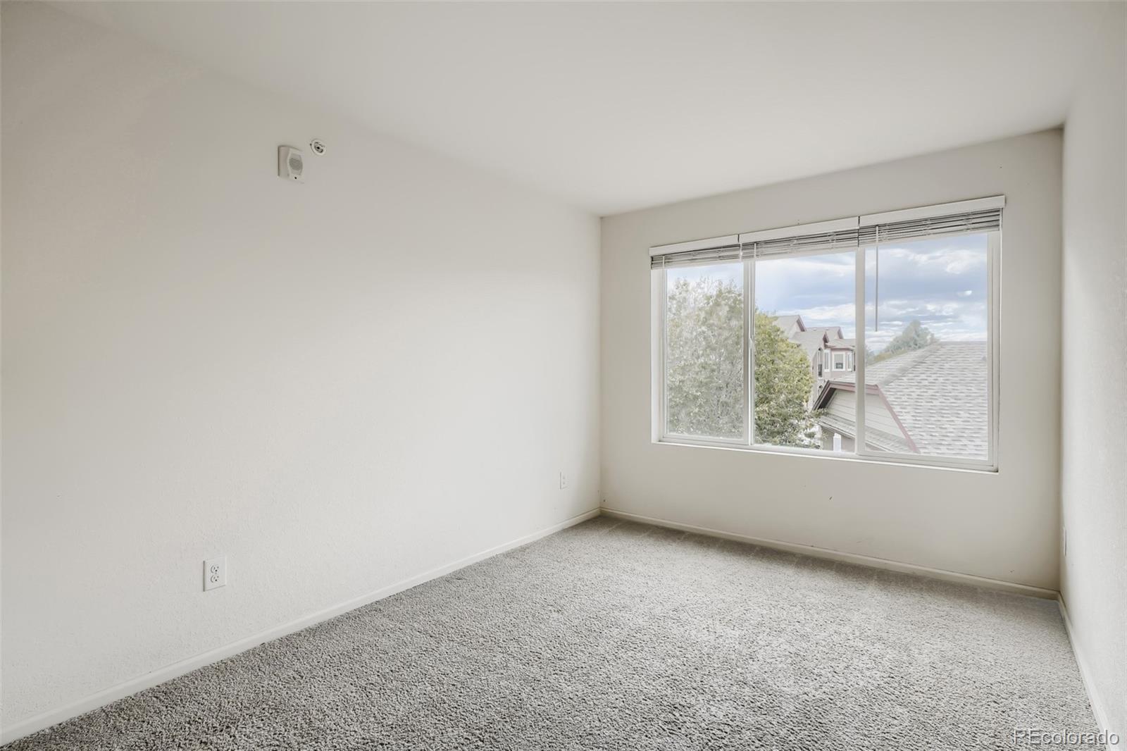 15165 E 16th Place Unit: 203