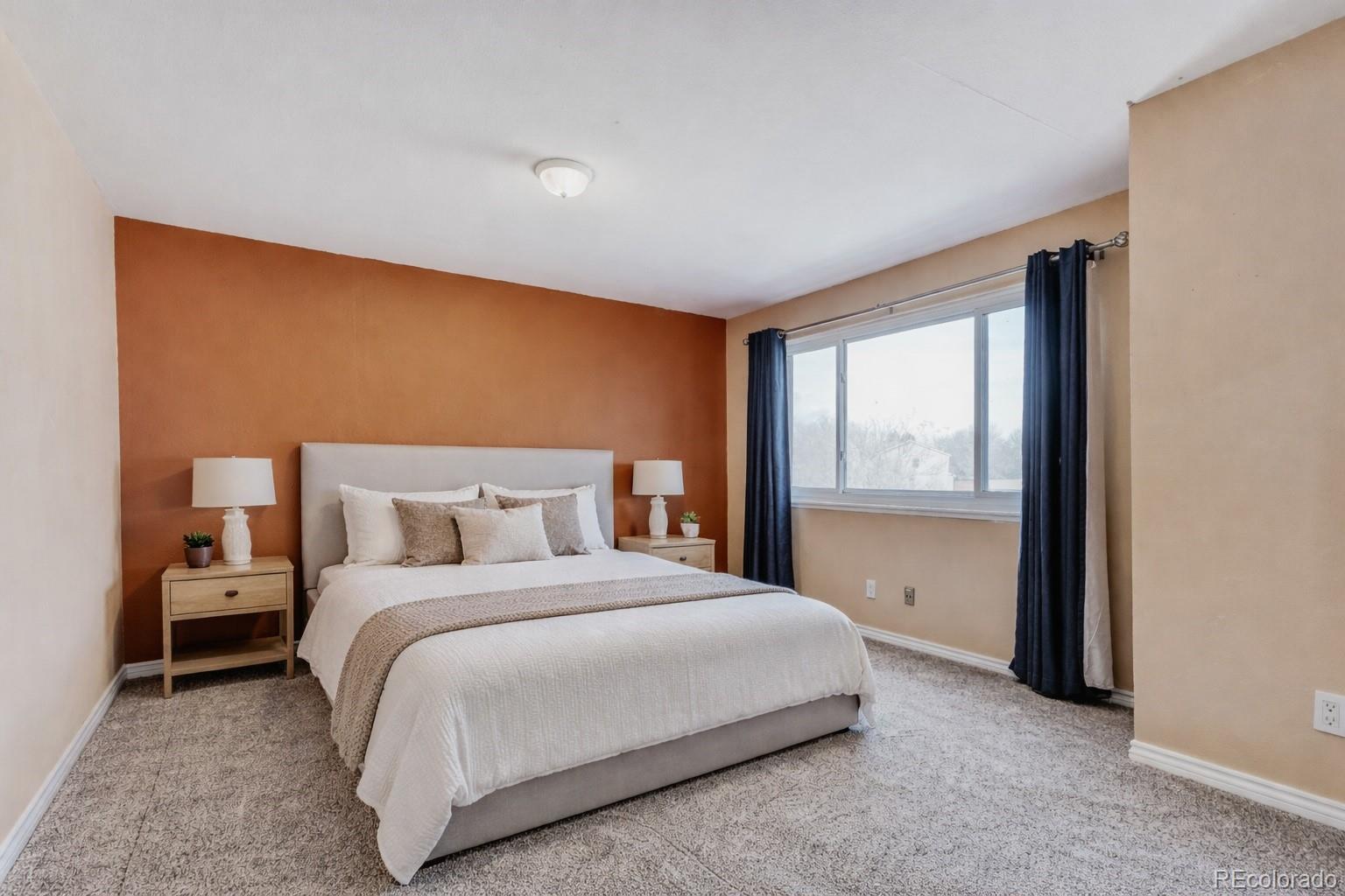 1160 S Clinton Street Unit: 40