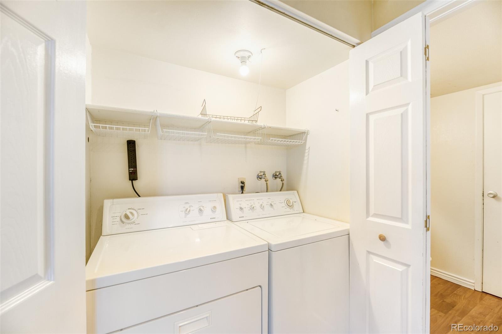 1160 S Clinton Street Unit: 40