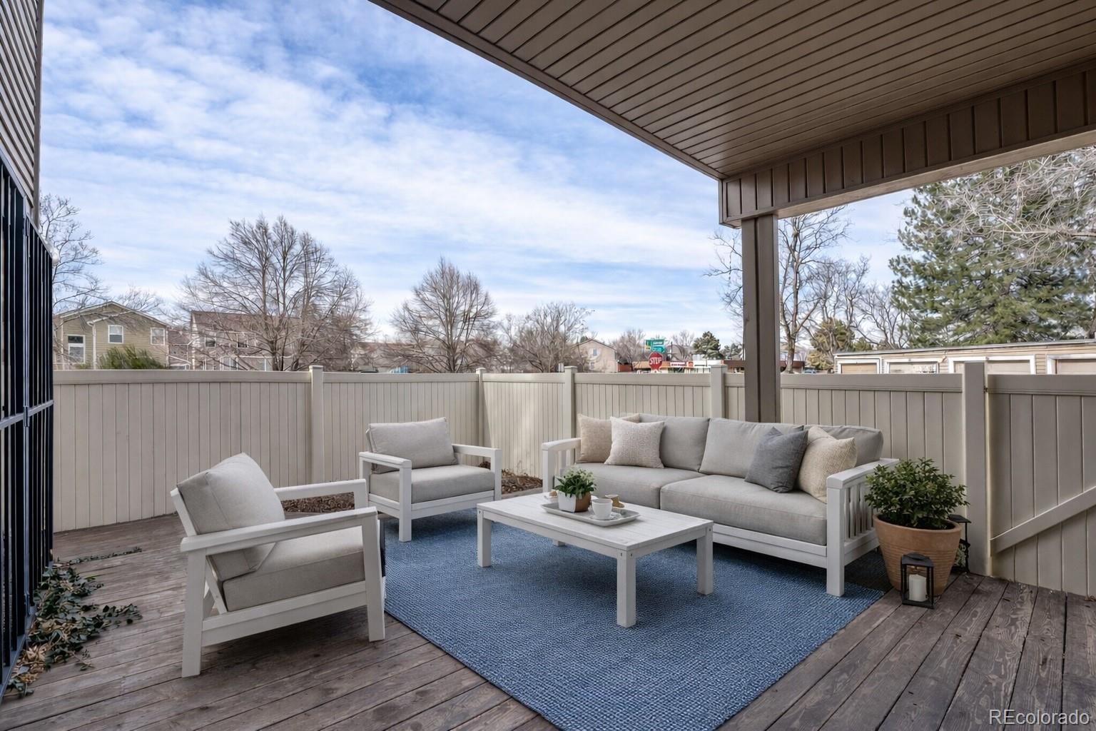 1160 S Clinton Street Unit: 40