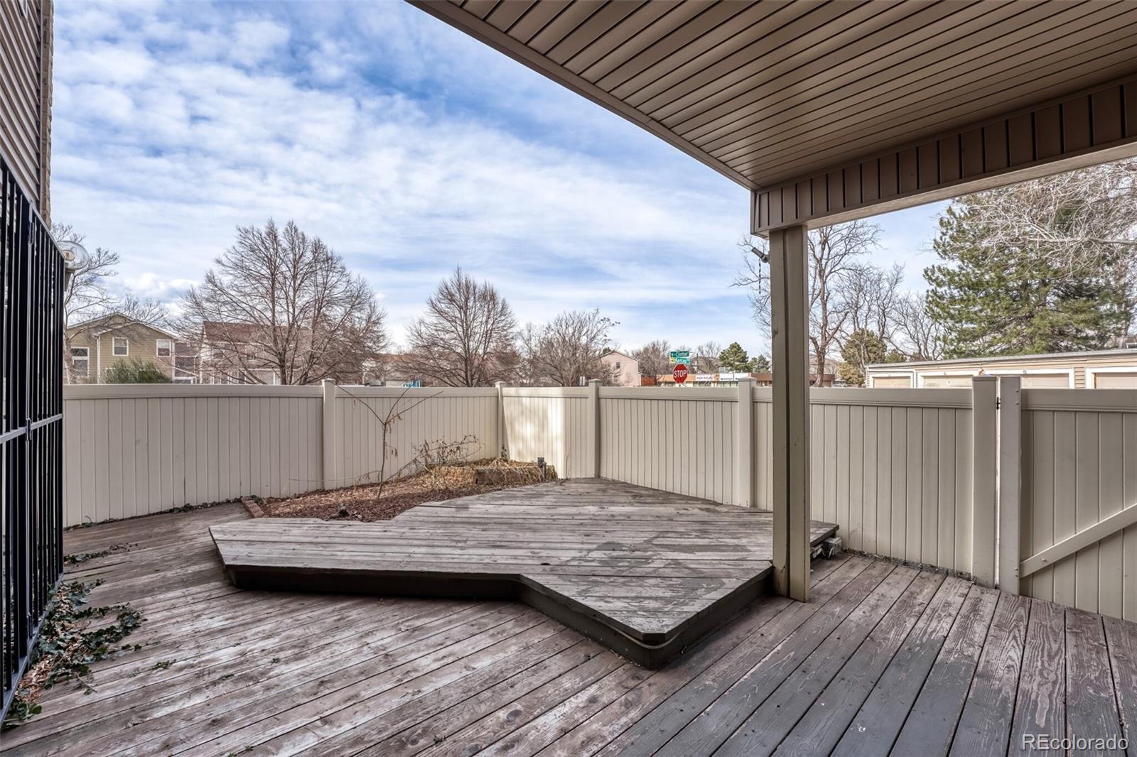 1160 S Clinton Street Unit: 40