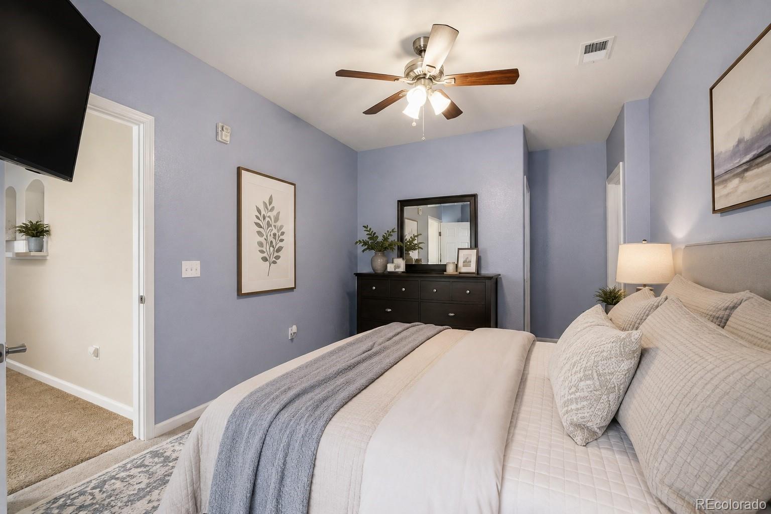 5255 Memphis Street Unit: 1204