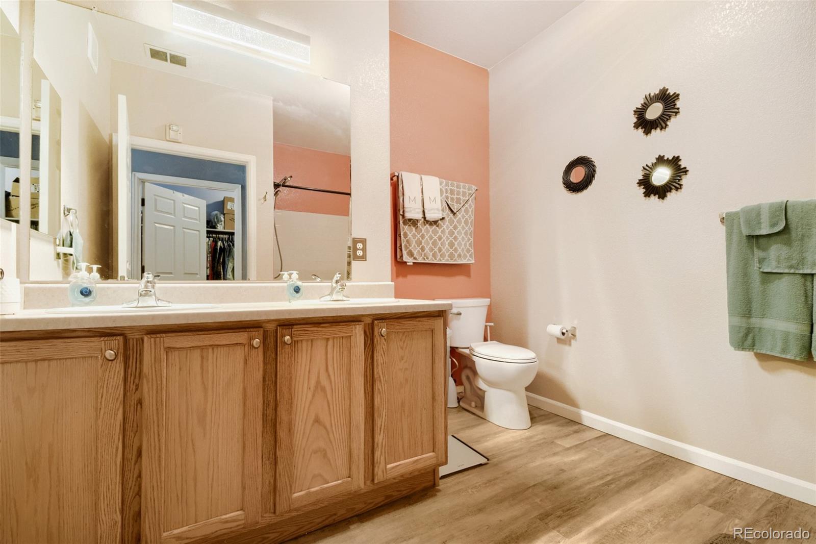 5255 Memphis Street Unit: 1204