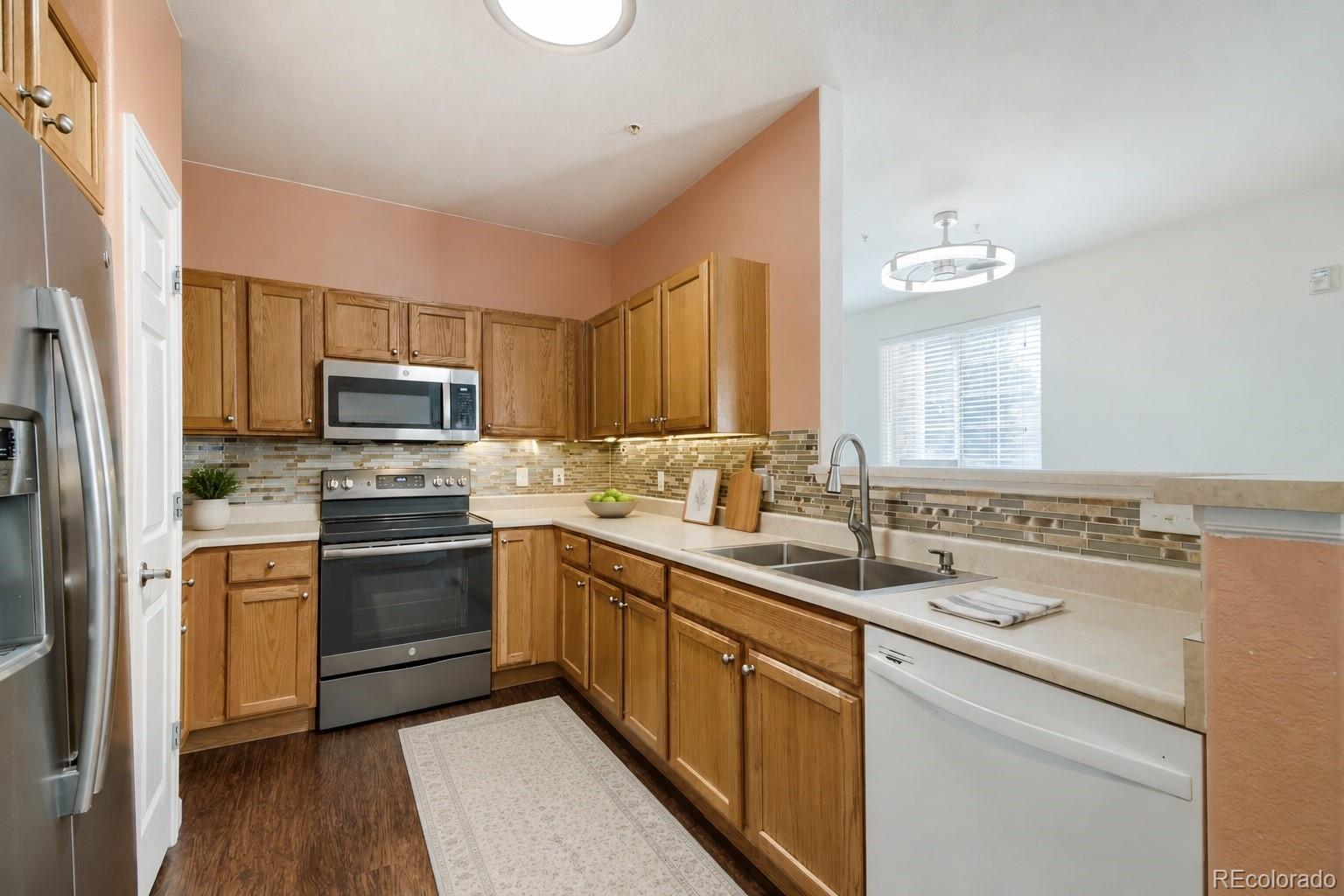 5255 Memphis Street Unit: 1204