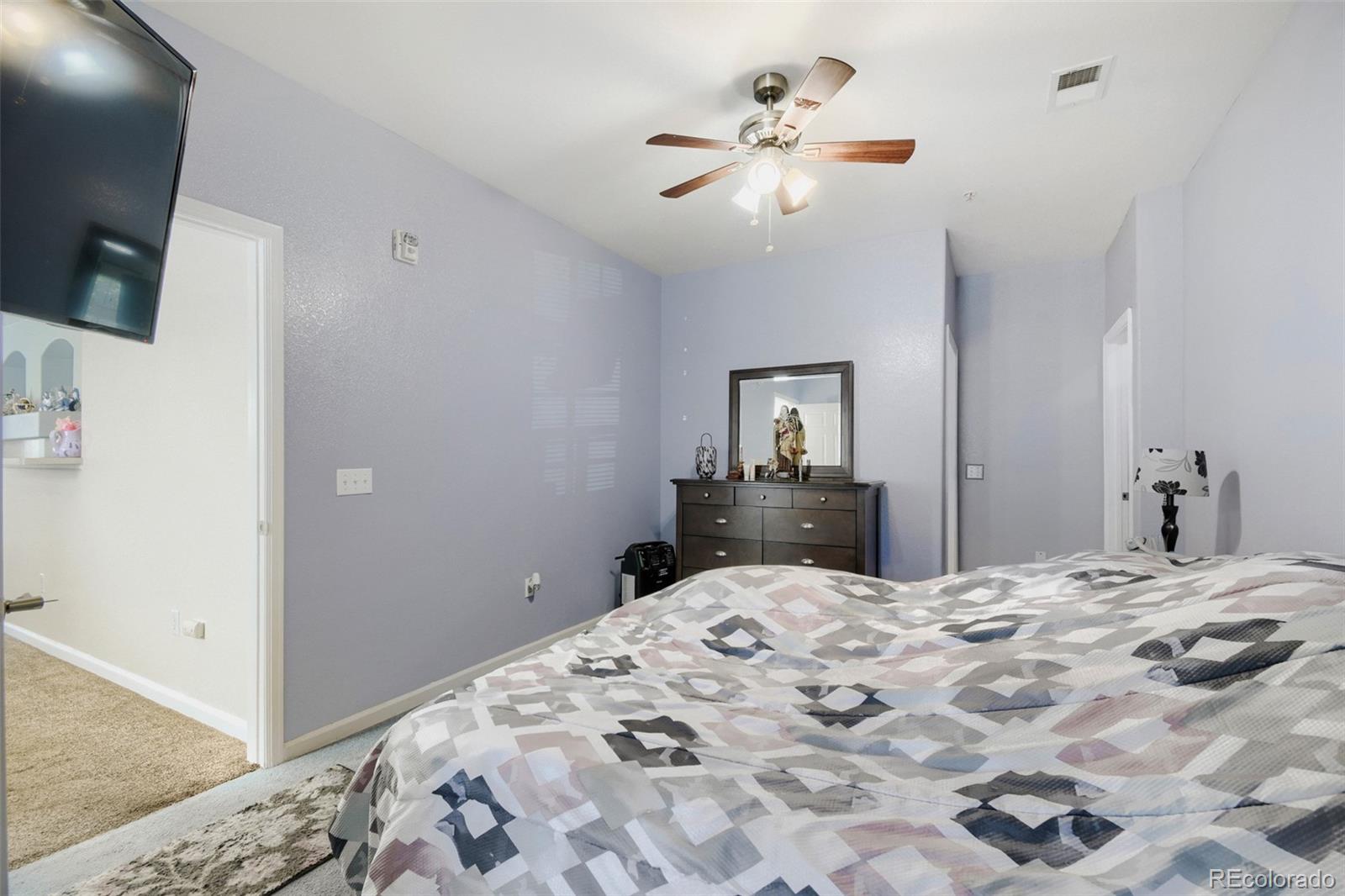 5255 Memphis Street Unit: 1204